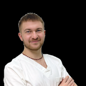 Шитухин Василий Юрьевич, стоматолог-терапевт