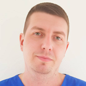 Тупоногов Никита Сергеевич, стоматолог-хирург