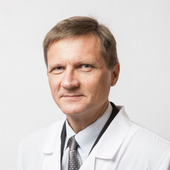 Шестаков Евгений Андреевич, трансфузиолог