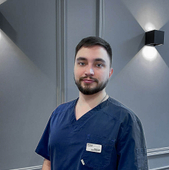 Покладов Владислав Александрович, стоматолог-терапевт