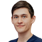 Егамбердиев Руслан Тимурович, стоматолог-терапевт