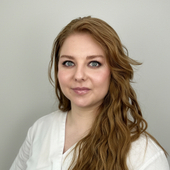 Голыжбина Яна Владиславовна, стоматолог-хирург