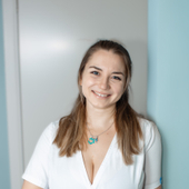 Дроздова Евгения Александровна, массажист