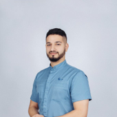 Салманзаде Аскер Эльдарович, стоматолог-хирург