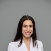 Шторина Александра Алексеевна, стоматолог-терапевт