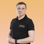 Бажанов Андрей Андреевич, стоматолог-терапевт