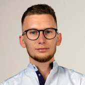 Каюмов Александр Олегович, пластический хирург