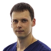 Теплов Павел Владимирович, стоматолог-хирург