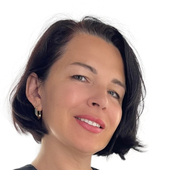 Монастырева Елена Владимировна, стоматолог-терапевт