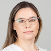 Емцова Наталья Борисовна, стоматолог-терапевт