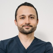 Ермолович Денис Викторович, стоматолог-терапевт