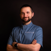 Шевцов Алексей Викторович, стоматолог-терапевт