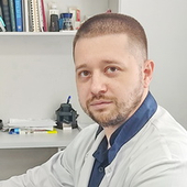 Комаров Артем Александрович, ортопед