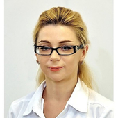 Смирнова Любовь Геннадьевна, стоматолог-терапевт