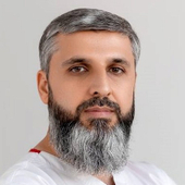 Шарипов Амрулло Амонуллоевич, ортопед