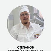 Степанов Евгений Алексеевич, стоматолог-хирург