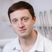 Самбулов Дмитрий Вячеславович, стоматолог-ортопед