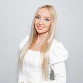 Бурба (Волкова) Яна Олеговна, врач-косметолог