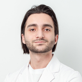 Эреклишвили Шота Паатович, стоматолог-хирург