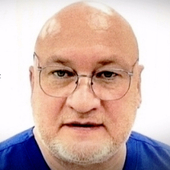 Хальзов Александр Николаевич, стоматолог-терапевт