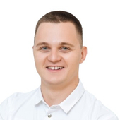 Черкасов Артем Юрьевич, стоматолог-хирург