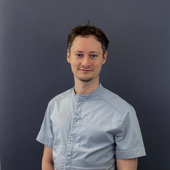 Малютин Виталий Николаевич, стоматологический гигиенист