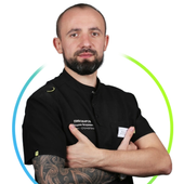 Пивоваров Вадим Игоревич, стоматолог-терапевт
