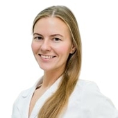 Белоногова Виктория Викторовна, стоматолог-хирург