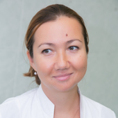 Момунова Оксана Назаровна, хирург