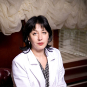 Мануйлова Елена Олеговна, стоматолог-терапевт