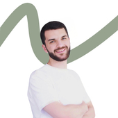 Мнацаканян Георгий Каренович, стоматолог-хирург