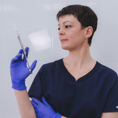 Попова Ирина Владимировна, стоматолог-терапевт