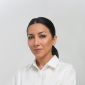 Айвазова Рената Григорьевна, врач-косметолог