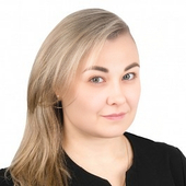 Тринеева Юлия Владимировна, стоматолог-терапевт