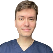 Петров Антон Александрович, офтальмолог-хирург