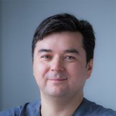 Брежнев Андрей Александрович, стоматолог-терапевт