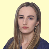 Ашугова Виктория Олеговна, стоматолог-хирург