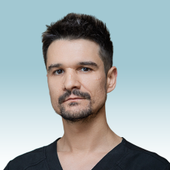 Ларичев Алексей Сергеевич, хирург