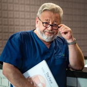 Нарусов Юрий Ефимович, пластический хирург