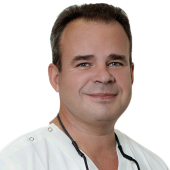 Рыбальченко Дмитрий Станиславович, имплантолог