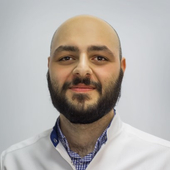 Арутюнян Давид Даниелович, травматолог