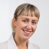 Михайлова Василина Степановна, стоматолог-терапевт