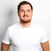 Исхаков Булат Рифхатович, стоматолог-терапевт