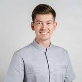 Савченков Данил Станиславович, стоматолог-ортопед