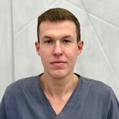Ташкинов Александр Витальевич, стоматолог-терапевт