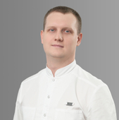 Пелин Олег Владимирович, стоматолог-хирург