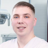 Емельяненко Александр Николаевич, стоматолог-терапевт