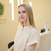 Угрева Дарья Геннадьевна, стоматолог-терапевт