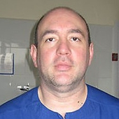 Шаззо Азмет Юнусович, стоматолог-хирург