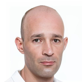 Дойников Игорь Владимирович, стоматолог-хирург